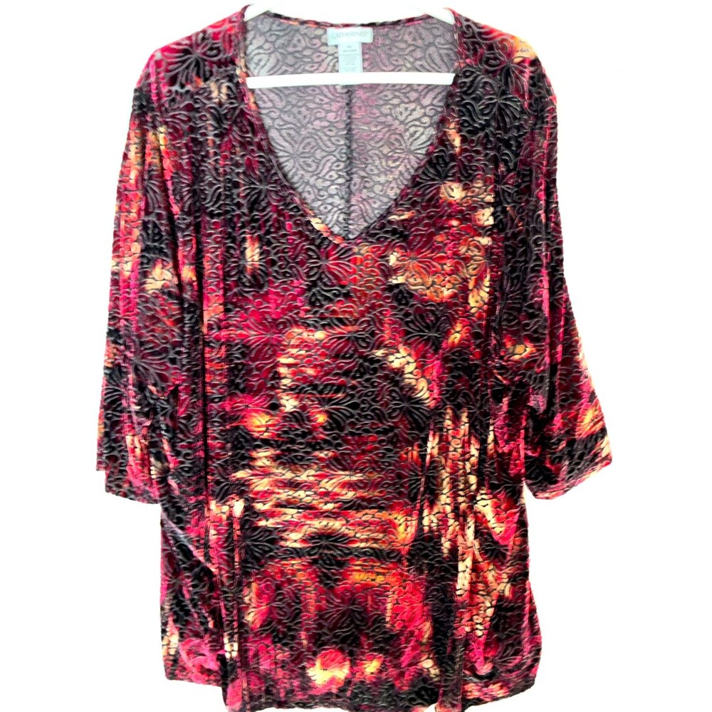 Catherines Sz 3X Red Black Floral Velvet Velour V-Neck Top 3/4 Sleeve